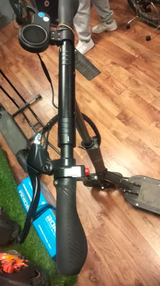 Patinete eléctrico Wiizzee (batería no funciona)