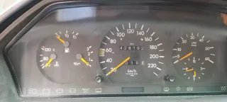 Mercedes 300D Turbo W124