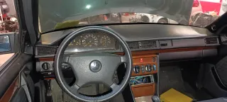 Mercedes 300D Turbo W124