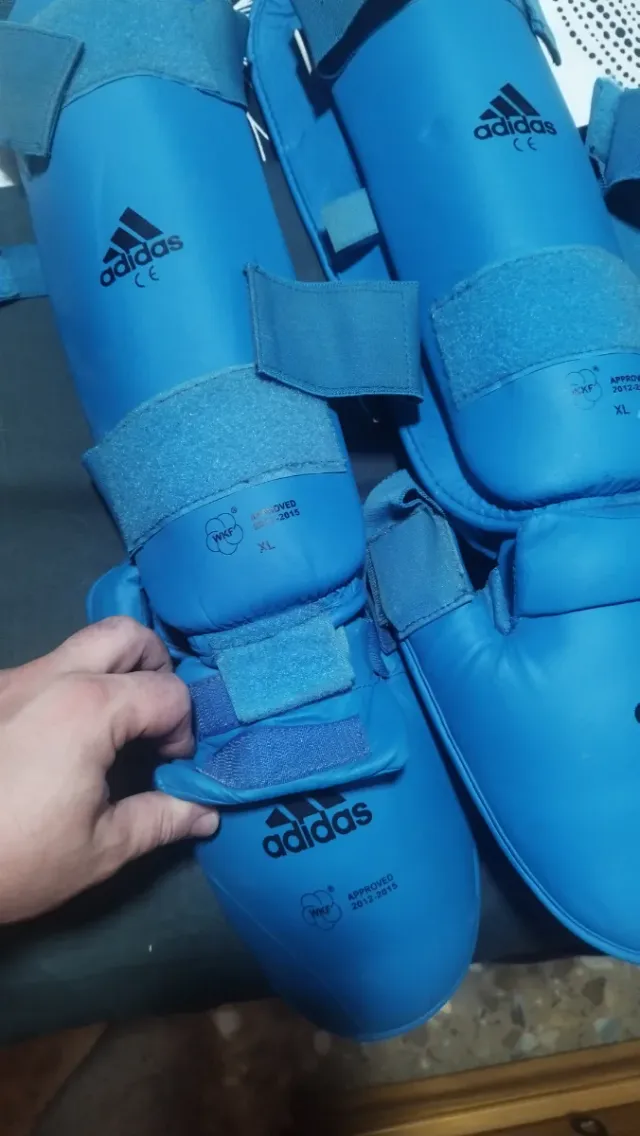 Protezioni per ginocchia Adidas Blu Taglia XL
