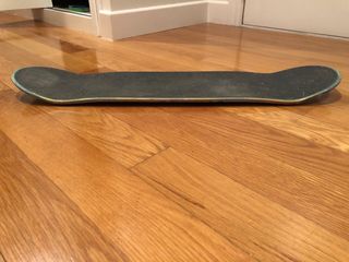 Tabla Skate Girl 8.25 Sean Malto