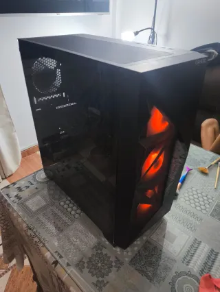 PC Gaming RTX 3050 + Ryzen 5 5600G Muy cuidado