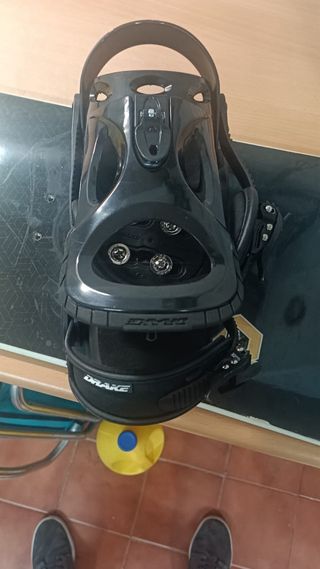 Tabla de Snowboard con Fijaciones