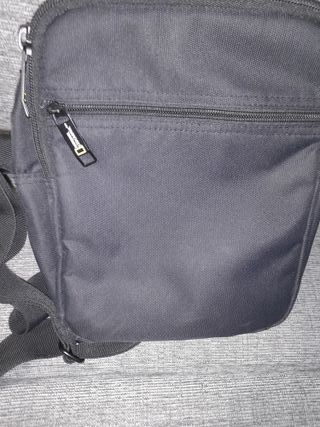 Bolso National Geographic Negro
