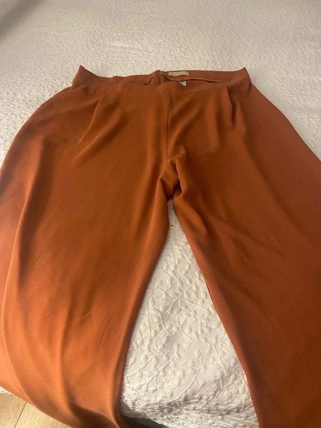 Pantalón vestir color teja