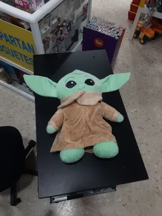 Peluche Yoda Bebé