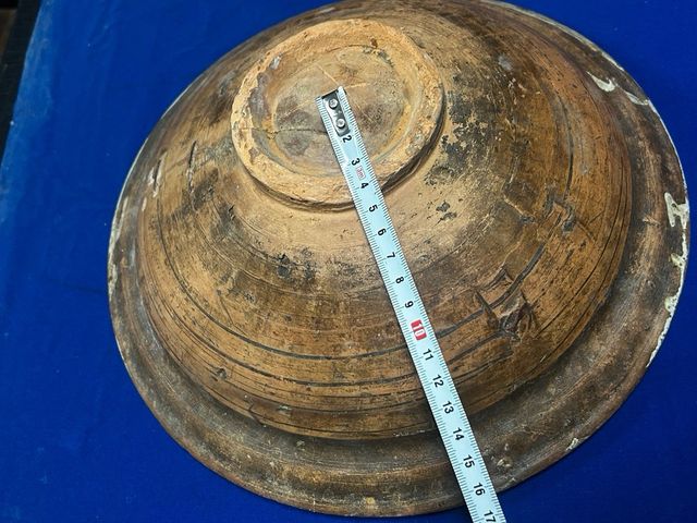 Ciotola in ceramica antica