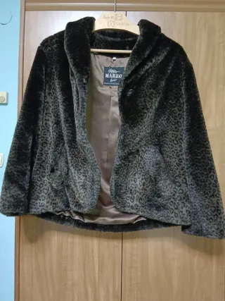 Chaqueta piel ecológica leopardo