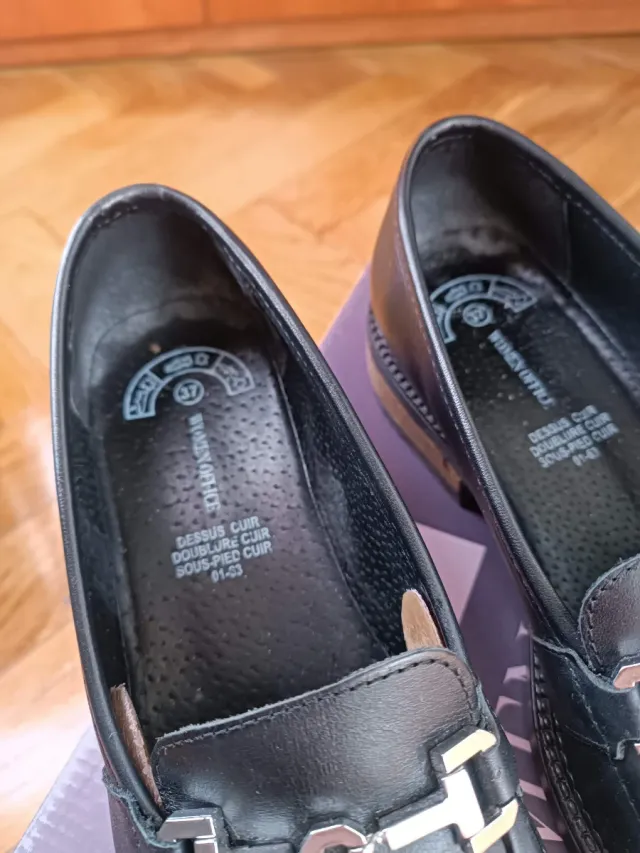 Scarpe nere in pelle taglia 37