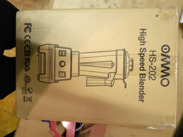 Batidora OMMO 1800W Nueva en Caja