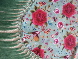 Mantoncillo Flamenca Niña Flores Pájaros