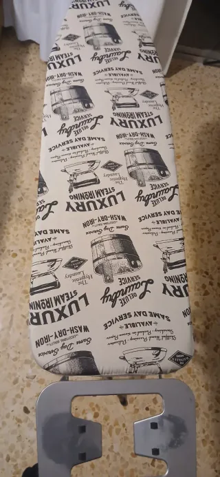 Tabla de planchar con diseño