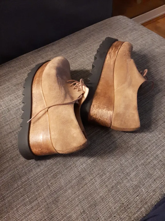 Scarpe con lacci marroni taglia 41