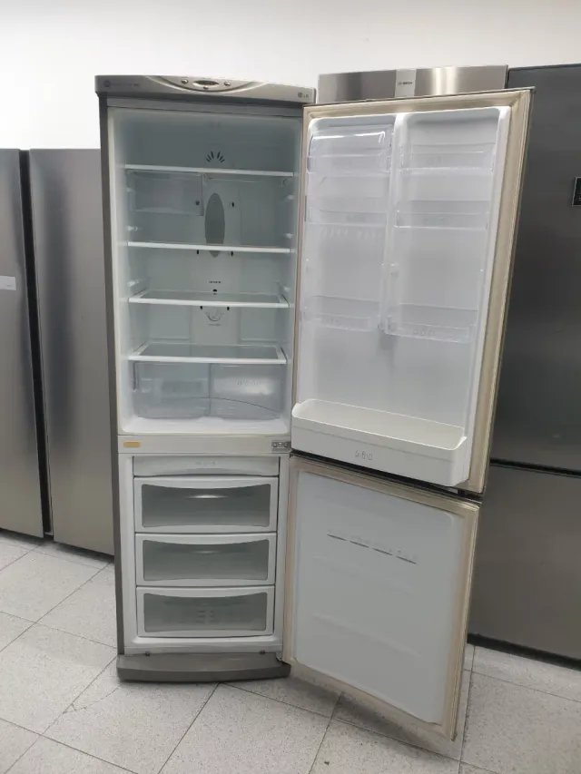 Nevera Combi LG 1.90m con garantía