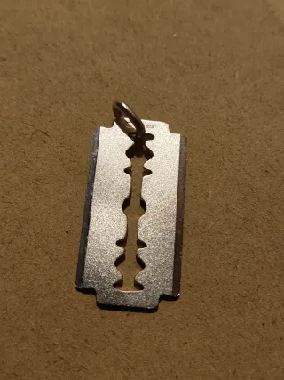 Colgante Plata 925 Cuchilla Afeitar