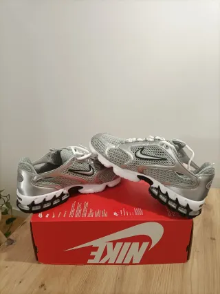 T41 Nike Air Zoom Spiridon Cage 2