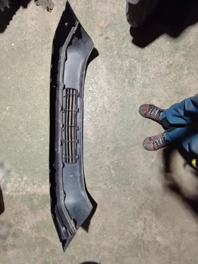 Parachoques Peugeot 205 Original