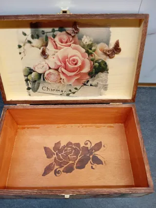 Caja de madera artesanal estilo Shabby Chic