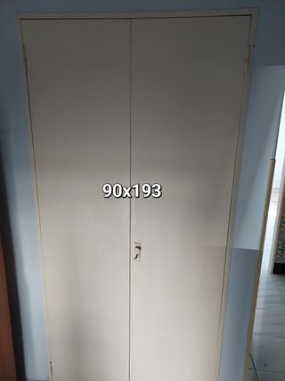 Puerta de armario