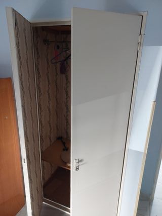 Puerta de armario