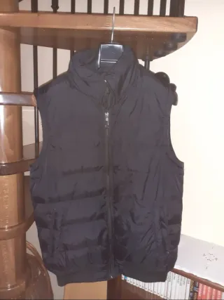 Piumino smanicato nero taglia XL