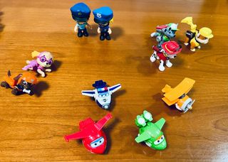 Lote Juguetes Paw Patrol y Super Wings