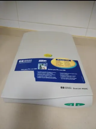 Escáner HP ScanJet 4100C USB
