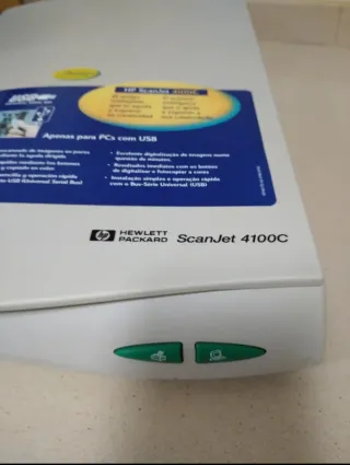 Escáner HP ScanJet 4100C USB