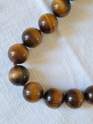 Collana con perle occhio di tigre