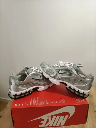 T42,5 Nike Air Zoom Spiridon Cage 2