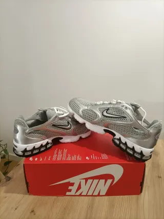 T42,5 Nike Air Zoom Spiridon Cage 2