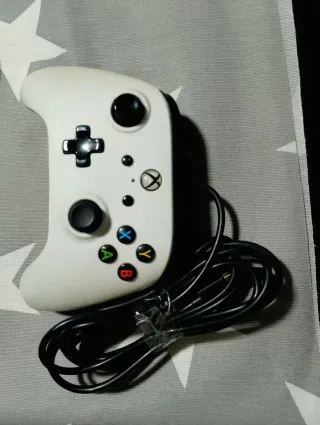Xbox One S 1TB Blanca