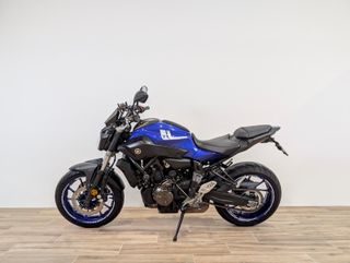YAMAHA MT 07 2017