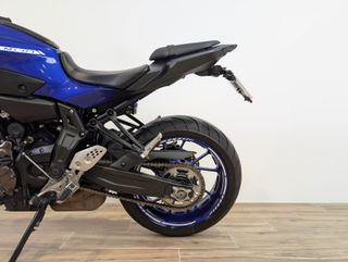 YAMAHA MT 07 2017