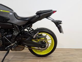 YAMAHA MT 07 2017