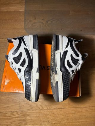 Zapatillas Louis Vuitton Blancas y Negras