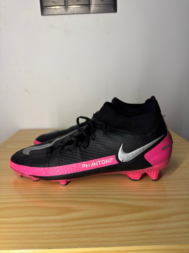 Botas de Fútbol Nike Phantom Tacos