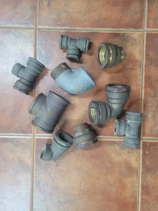 Codos de latón para fontanería