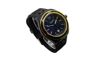 RELOJ SWATCH IRONY NEGRO DETALLES DORADOS