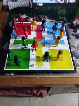 Parchís, damas,Playmobil