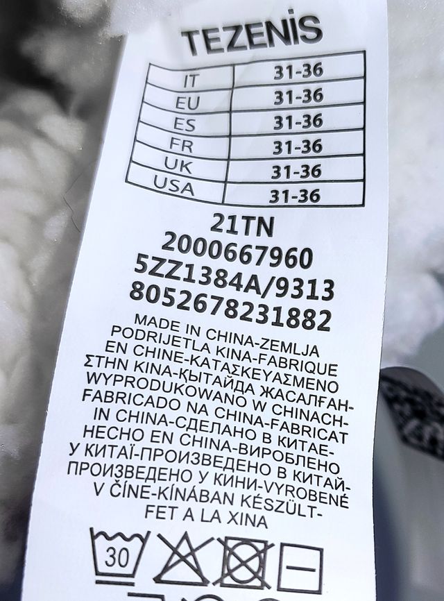 Pantofole con imbottitura in pile per bambini (NUOVE)