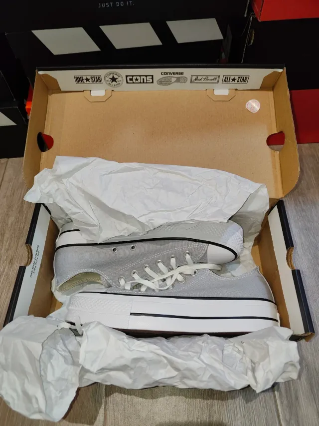 Converse Ctas Lift OX Talla 39 sin estrenar