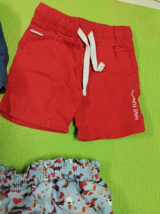 Set di abbigliamento per bambini di 2 anni