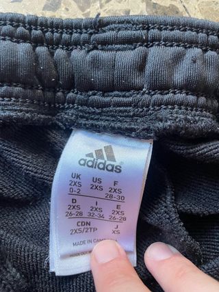 Pantalón Adidas Negro