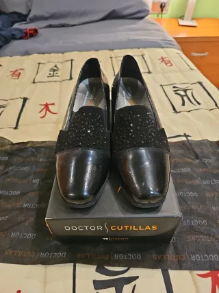Zapatos Doctor Cutillas Negros Talla 40