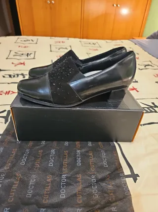 Zapatos Doctor Cutillas Negros Talla 40