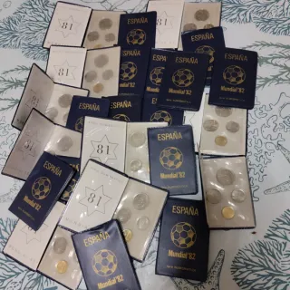 24 Carpetas Mundial 82 Serie Numismática 81,