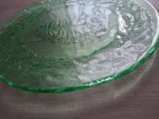 Piatto porta-panettone in vetro verde