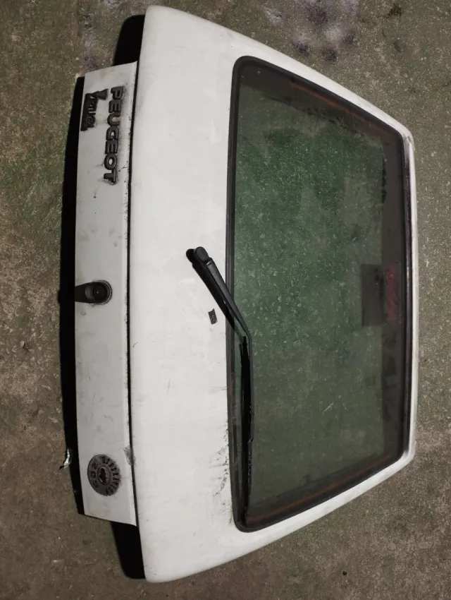 Portón Trasero Peugeot 205 Original