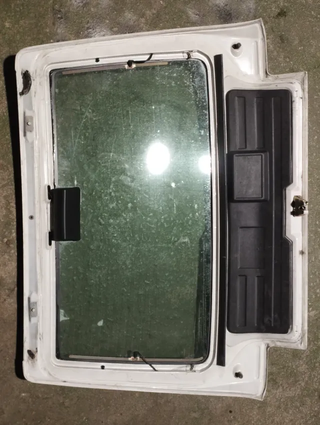 Portón Trasero Peugeot 205 Original